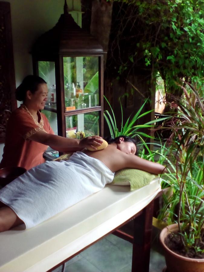 Noble Crown Resort & Spa Ko Lanta Extérieur photo